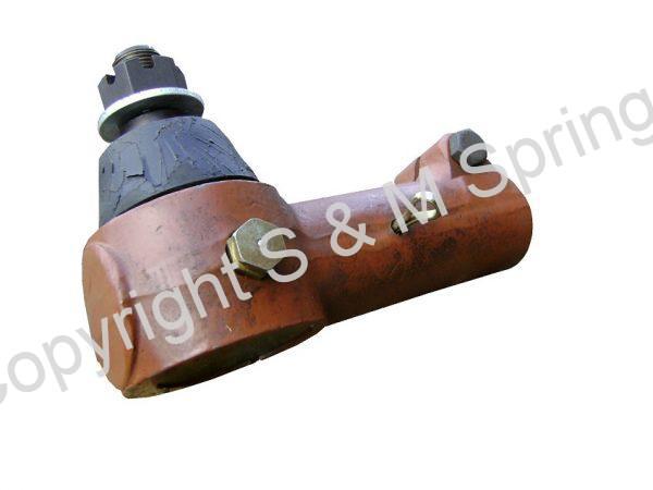 DEP102121 DENNIS Track Rod End Female RHT