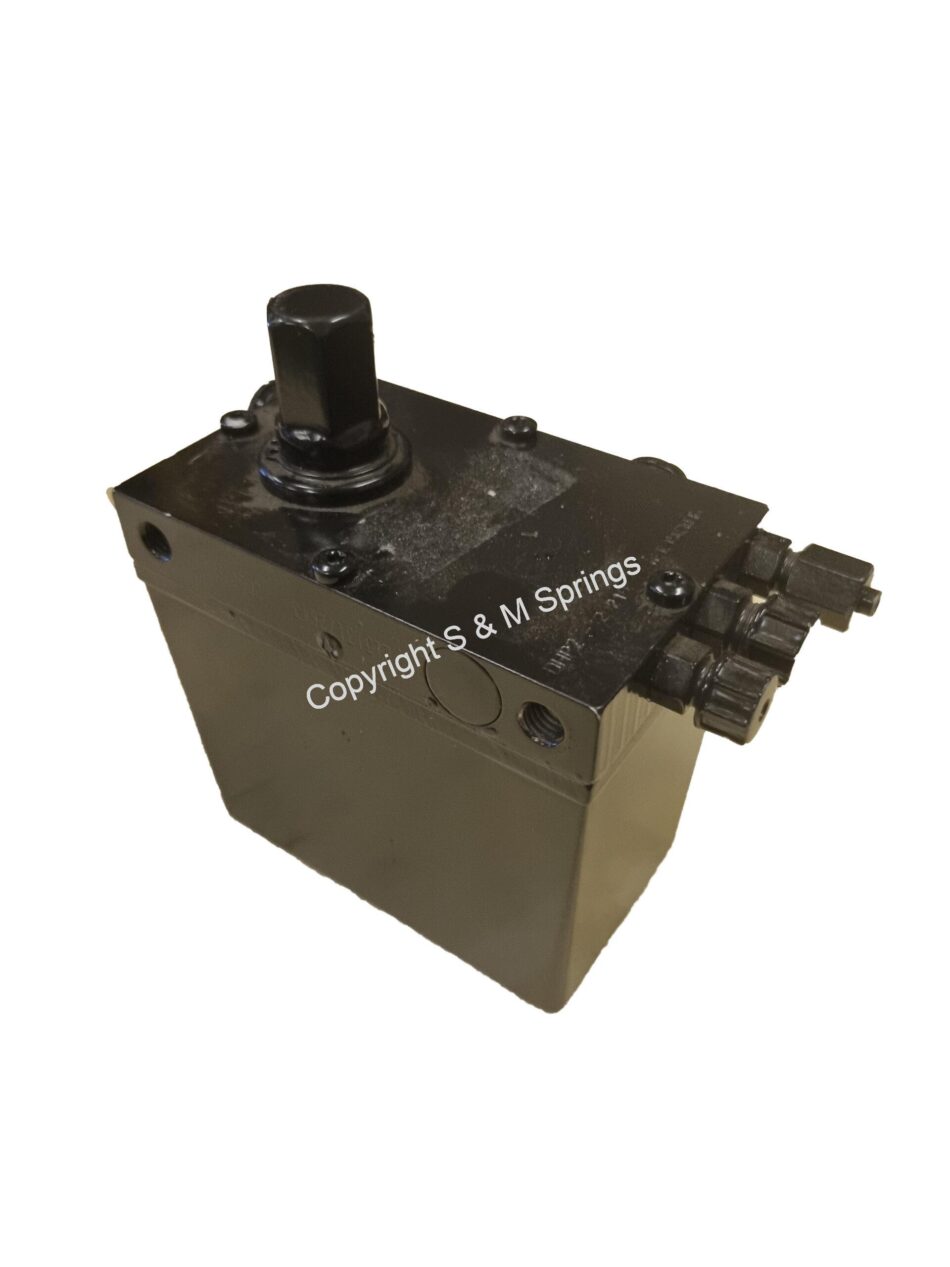 Cab Tilt Pump – SCANIA